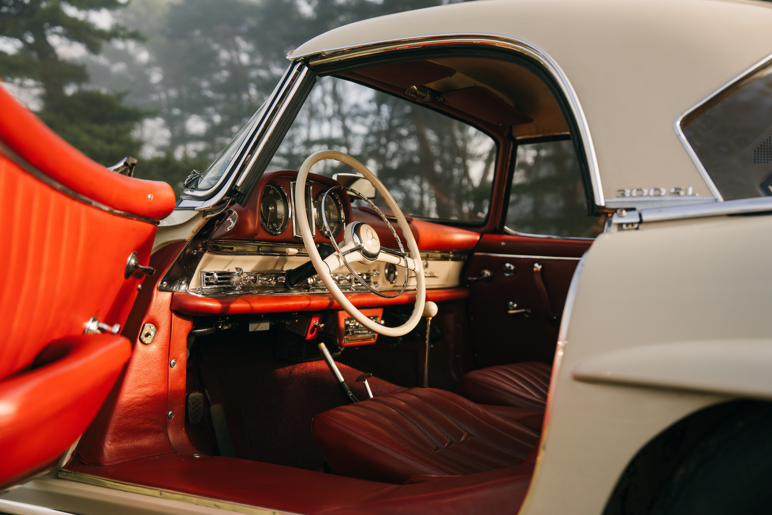 Rare opportunity: Fully restored 1963 Mercedes-Benz 300 SL Roadster featuring matching numbers, factory disc brakes, hardtop, and the exceptionally rare original wooden crate for the hardtop for sale!